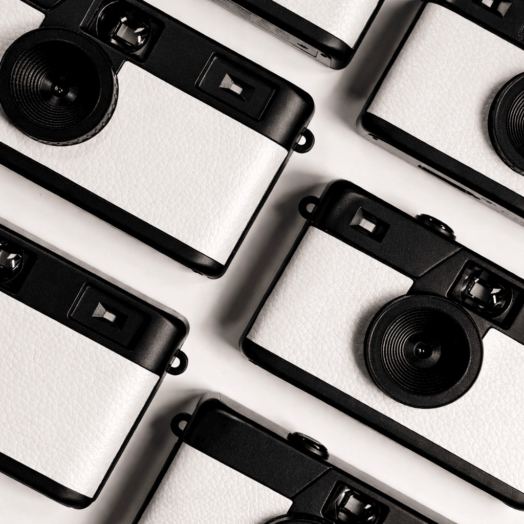 4x Digitale 'wegwerp'camera’s